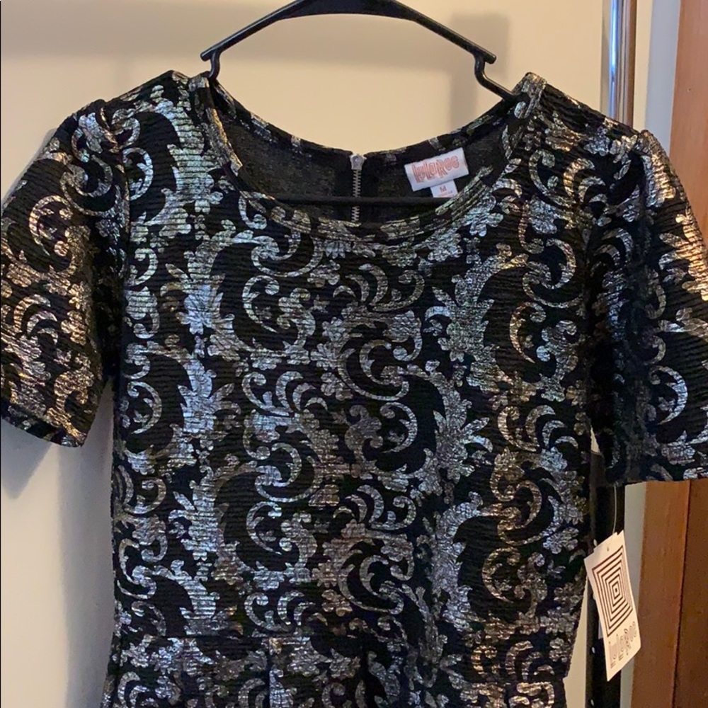Amelia Elegant Collection - Black with gold